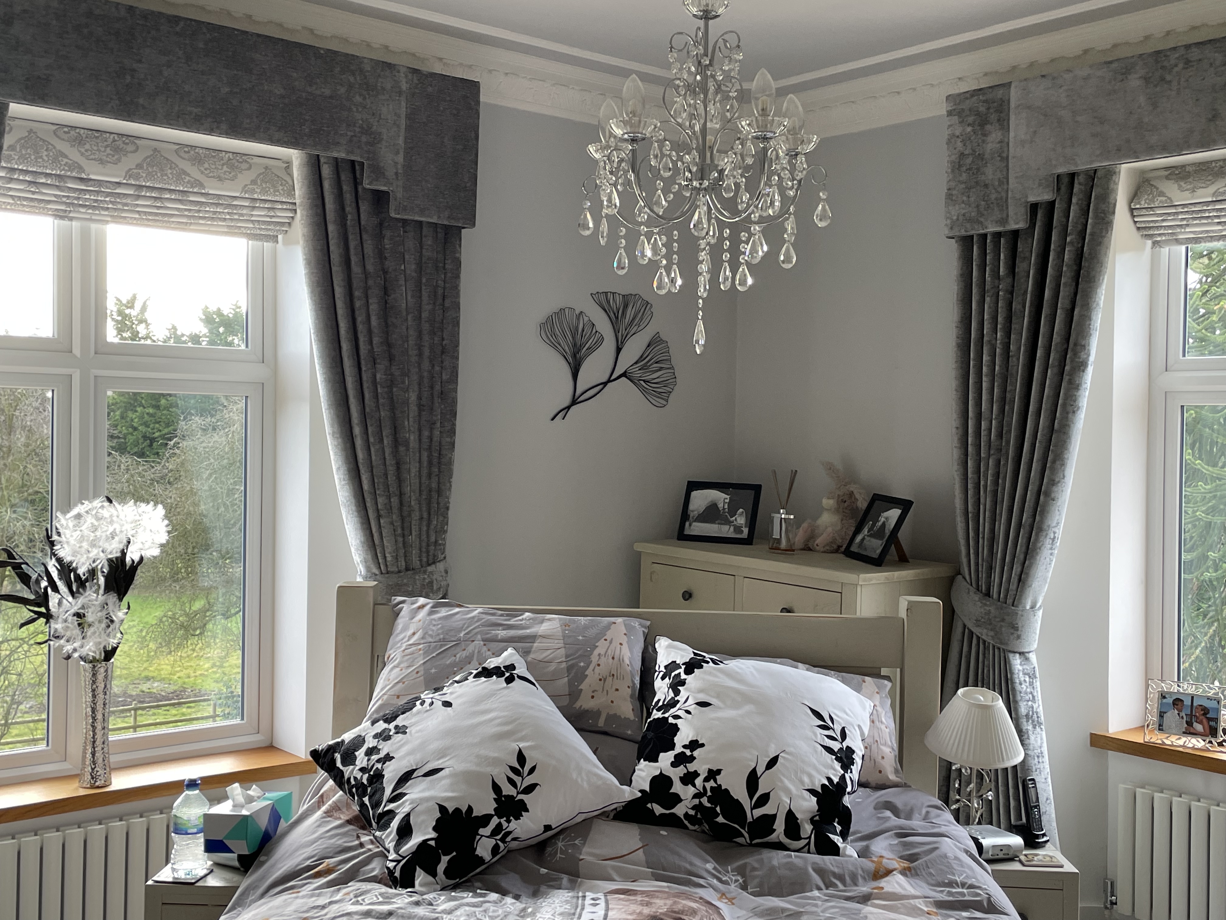 Bedroom blind & curtains Derbyshire
